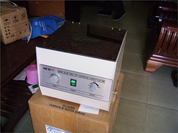供应90-2B台式电动离心机--常州翔天实验仪器厂