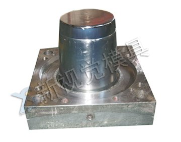 供应专业塑料桶模具价格