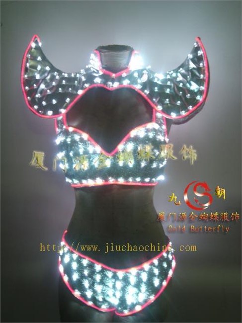 各类发光演出服饰