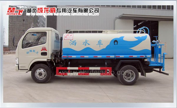 供应浙江东风宽金霸洒水车厂家