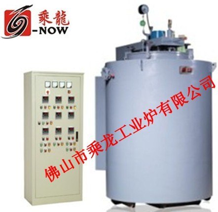 供应井式热处理气体模具氮化炉