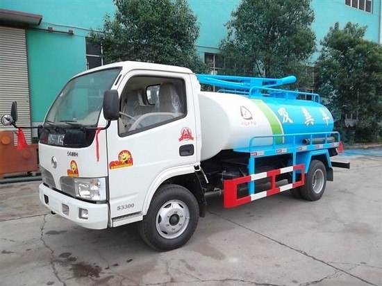 东风福瑞卡吸污车/东风多利卡吸污车/吸污车价格