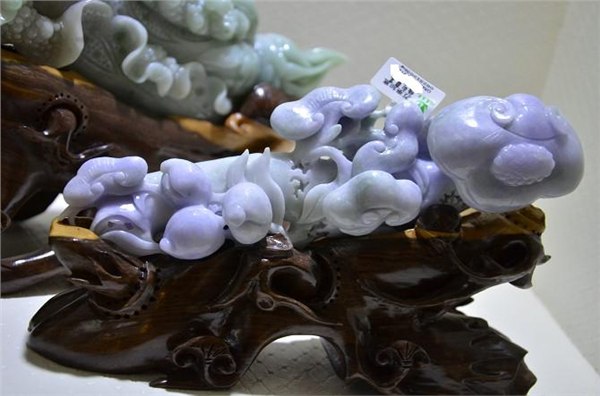 [ 选择玉器加盟品牌] [ 成功赢利轻松赚钱] [ 引领时尚玉饰品潮流] [ 淡