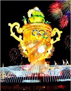 承包彩灯艺术、仿真艺术、彩车艺术、景观艺术等工程