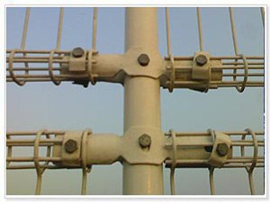 双圈护栏网批发价 双圈护栏出厂价 双圈护栏网专卖