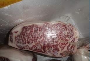 供应冷冻牛腿肉二号