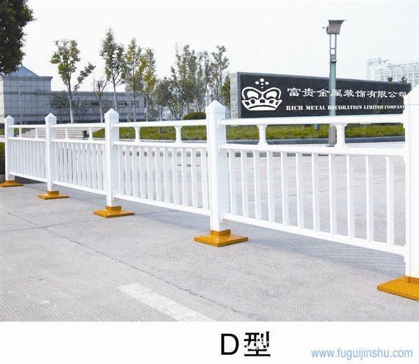 青岛公路栅栏 M型栅栏 T型栅栏 安全