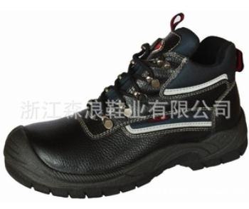 供应黑牛皮劳保鞋防护鞋