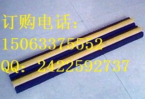 诚信厂家*泰安新泰橡胶防撞块定做-FZT