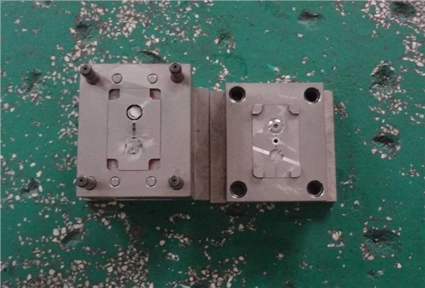 厦门汽车配件模具制造 汽车倒车雷达模具 模具厂厦门征亚塑胶