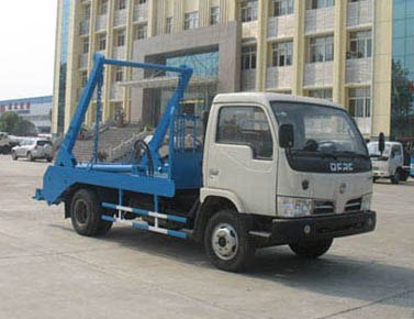东风劲卡摆臂式垃圾车《厦工楚胜》品质上乘！