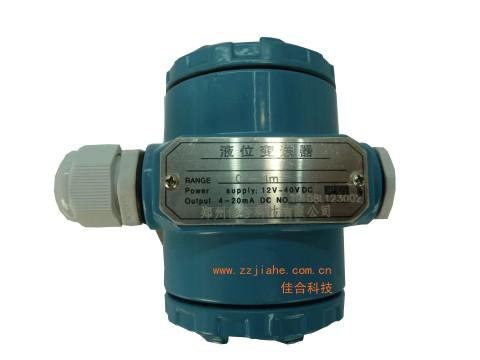 抗腐蚀、抗过载抗冲击、抗干扰能力强、防浪涌电压压力变送器