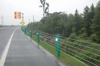 山东热镀锌防撞护栏