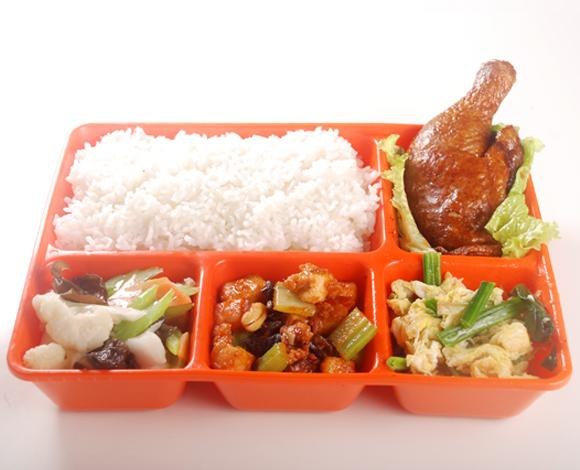 城阳安品餐饮配送青岛城阳快餐配