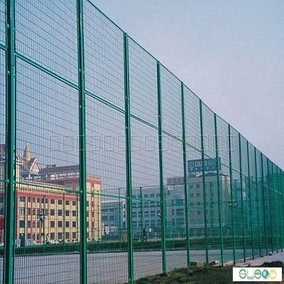 现货供应边框护栏网 框架护栏网 车间隔离网 厂区围栏