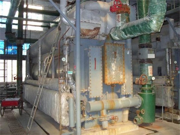 重庆溴化锂冷水机组回收 深蓝溴化锂空调回收价格 首选金鹏