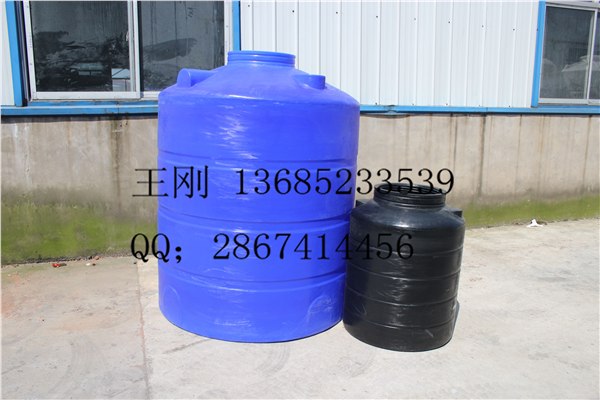 2000L塑料水箱 2立方PE水塔