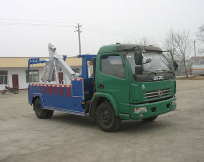东风多利卡一拖一清障车《厦工楚胜》物美价廉！