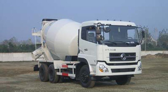 欧曼6×4混凝土搅拌运输车