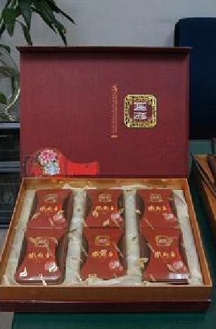 山东赢启贸易专业供应过节礼品、商务礼品，铁观音团购批发