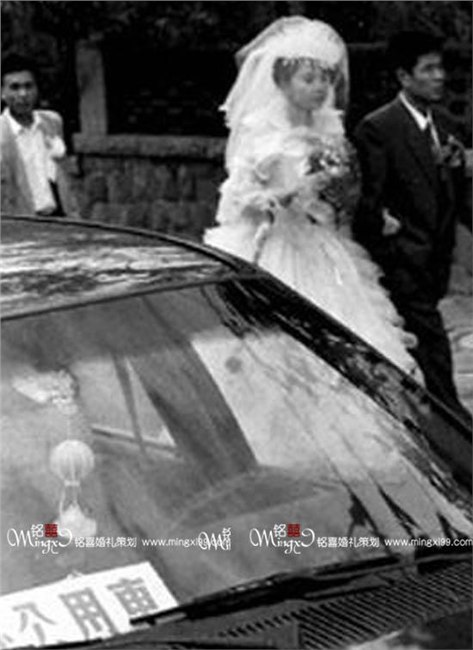 石家庄铭喜婚礼策划为您趣谈解放60年来的中国婚礼2