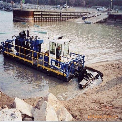 【河道清淤挖泥船】钻探式挖泥船厂家，绞吸式挖泥船价格