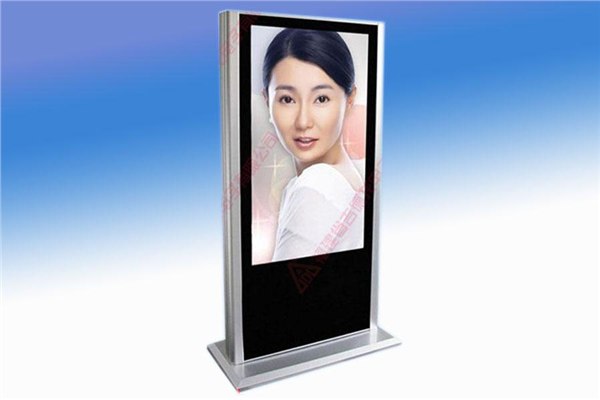 供应北京太原郑州55寸落地式广告机厂家提供技术支持