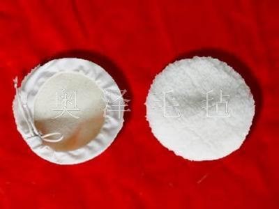 奥泽提供系带式羊毛球 系带式羊毛球生产厂家 系带式羊毛球价格