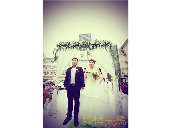 选婚庆首选爱情木马。阜阳婚庆。阜阳爱情木马婚庆公司