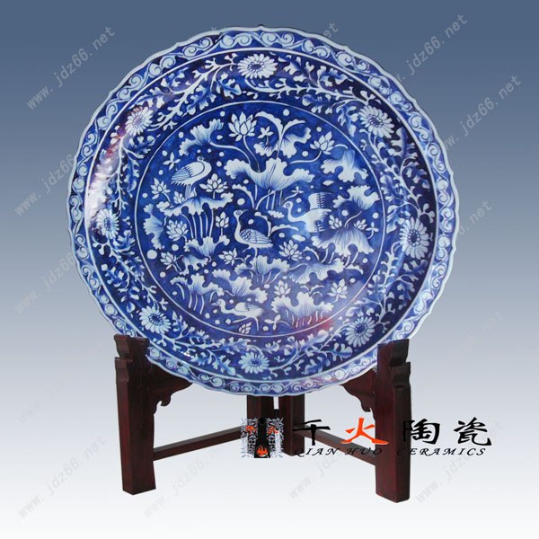 供应陶瓷瓷盘价格，大款瓷盘，家居摆设品