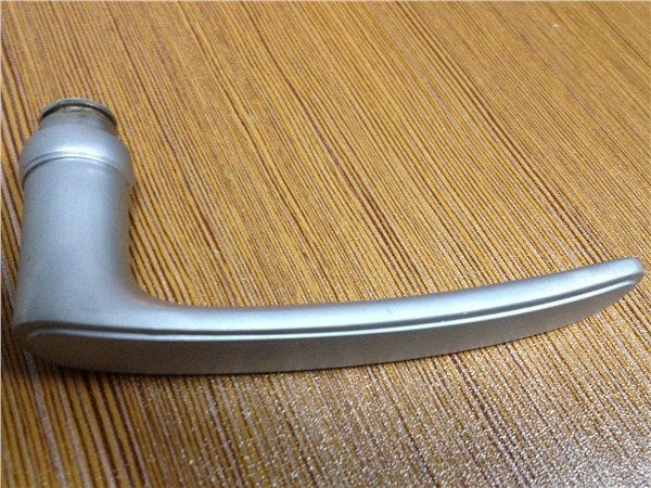 供应锌合金门拉手（可喷塑/电镀）