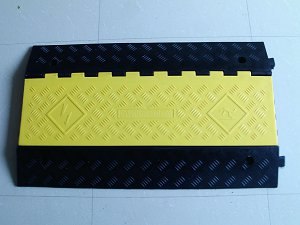 供应橡胶过线板厂家一橡胶过线板价格一橡胶过线板