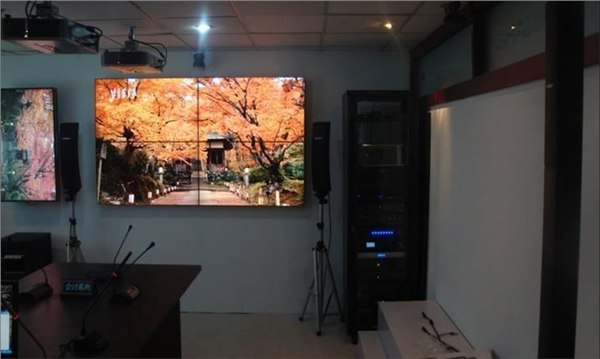 沈阳触摸拼接屏沈阳多点触摸拼接屏沈阳大屏拼接触控新品