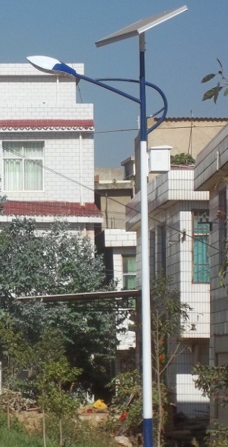 供应云南路灯厂家1