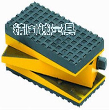 三层防震垫铁