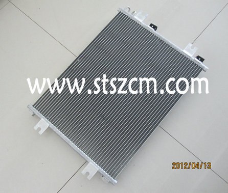 供应小松pc200-8空调冷凝器 空调皮带 空调皮带涨紧轮 小松冷却装置