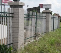 供应高级护栏9设备