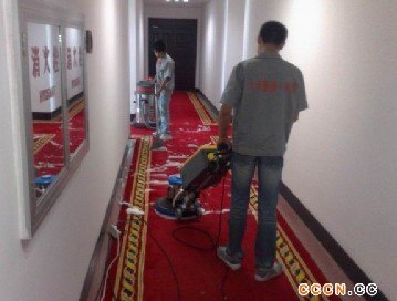 石家庄地毯清洗价格|石家庄地毯清洗公司_首选天和
