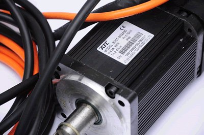 低价处理库存750W90机座爱德利交流伺服系统