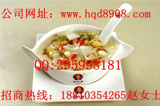 供应特色菜特色餐饮特色美食酸辣粉