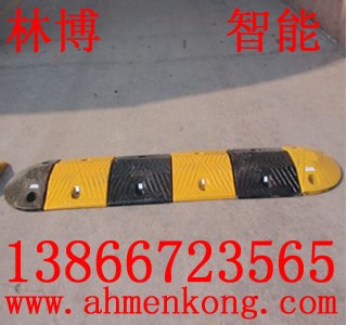 供应手动车位锁/O型车位锁/车位安全锁