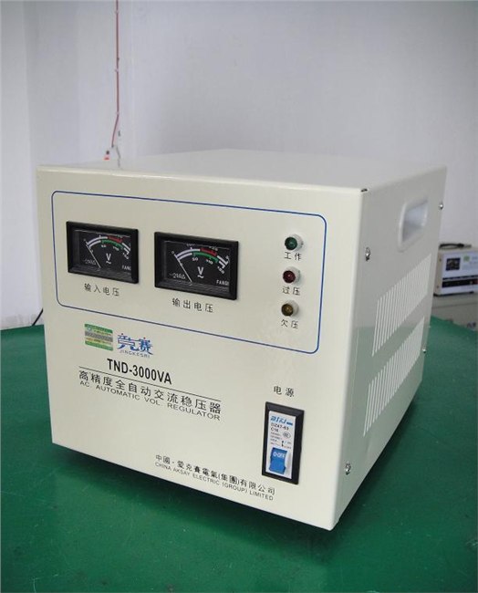 TND-3000VA高精度全自动交流稳压器 