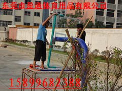 沿滩电动液压式篮球架厂家直销