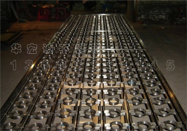 不锈钢青古铜拉丝屏风花格加工厂