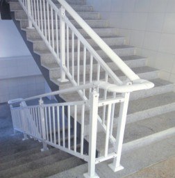 供应 江苏省锌钢楼梯扶手护栏