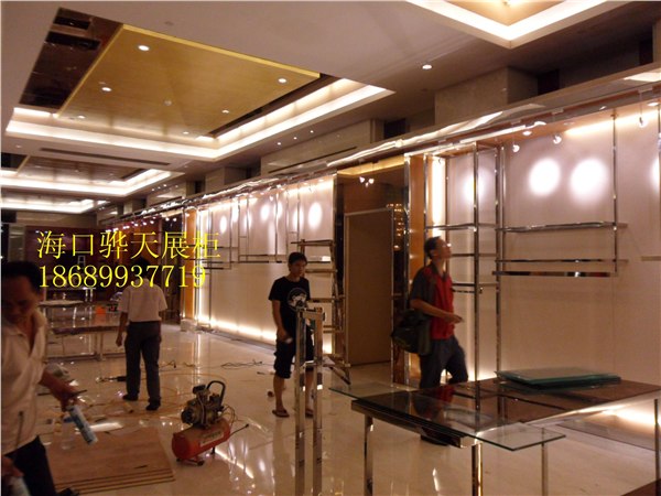供应海南烟酒专柜海南品牌男女装柜台海南化妆品展柜厂家生产