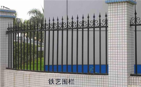 栾城时尚铁艺护栏｜栾城时尚铁艺护栏厂家