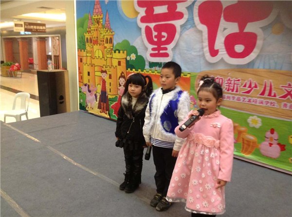 自食其力好快活，福建福州最大最好艺术语训学校开展双语教学