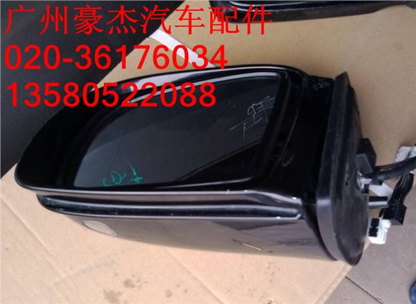 供应奔驰c200后视镜拆车件