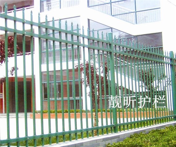 淮安网球场围网施工,围墙防盗网施工,无锡公司护栏施工